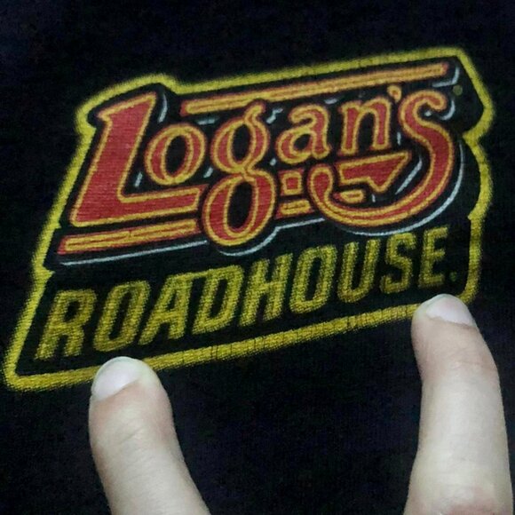 Logan's Roadhouse Graphic T-Shirt - Picture 5 of 5